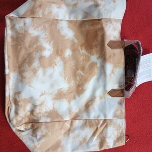 Bundle Thirty-One Beige and White Canvas Tote And Pouch